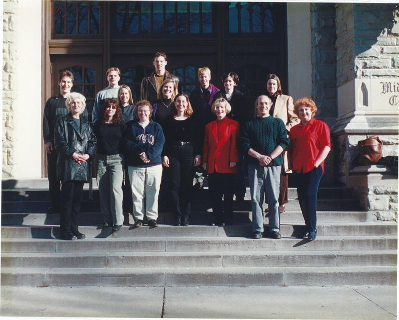 Photo of Master of Library and Information Science graduating class Fall 1999
