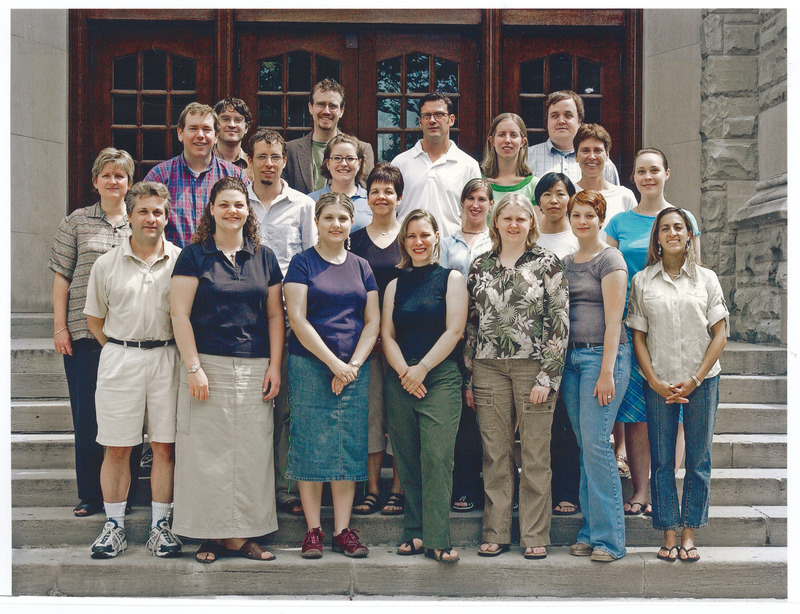 Photo of Master of Library and Information Science Graduating Class Summer 2004